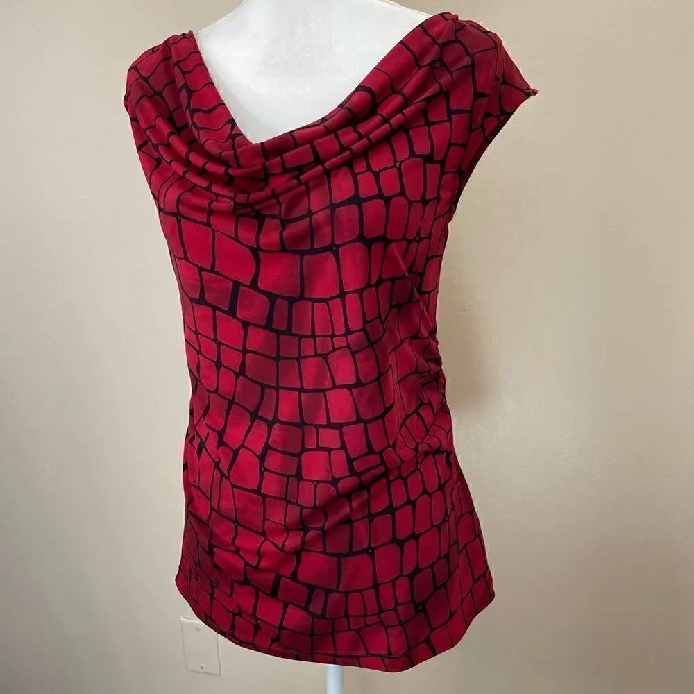 Kenneth Cole| Small | Sleeveless top| Drape front - Picture 5 of 8